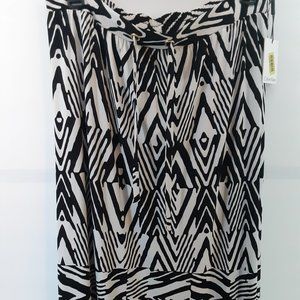 New Calvin Klein‎ Maxi Skirt Black and White Peak Size Medium Casual